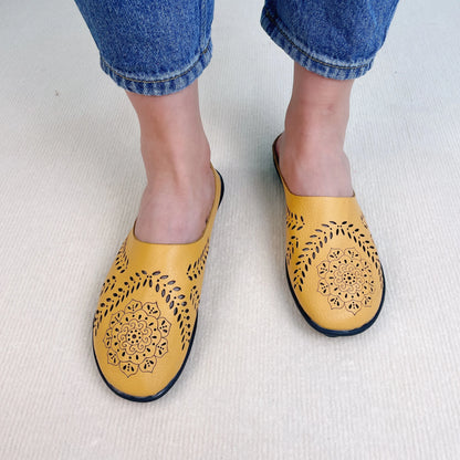 🔥Casual All-match Hollow Slippers 2