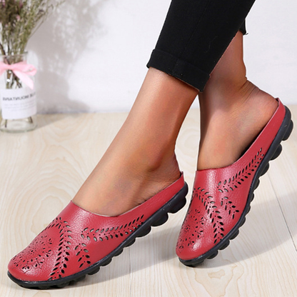 🔥Casual All-match Hollow Slippers