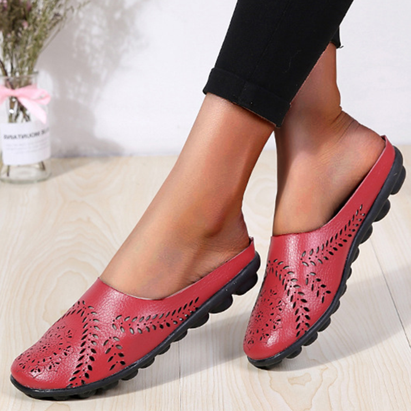 🔥Casual All-match Hollow Slippers 2
