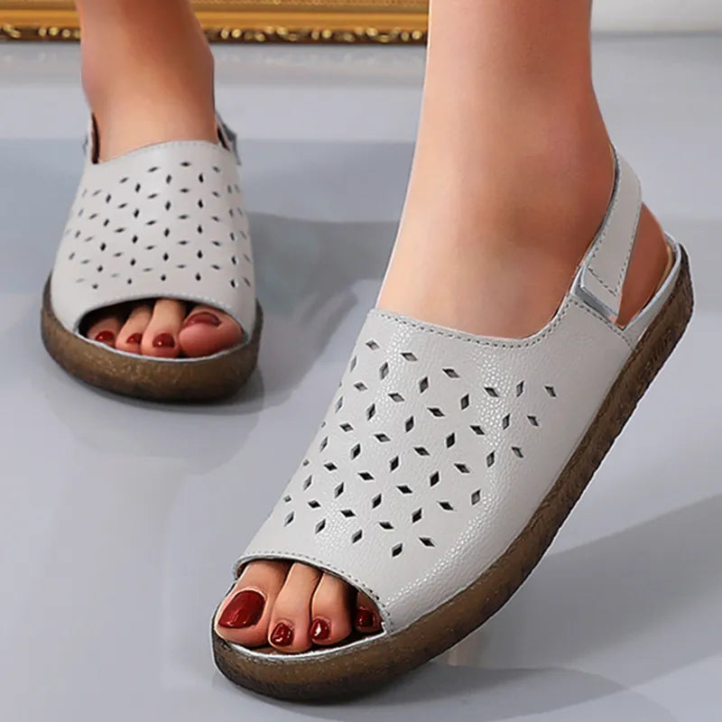 🔥Hollow Out Low Top Flat Heel Breathable Women's Sandals