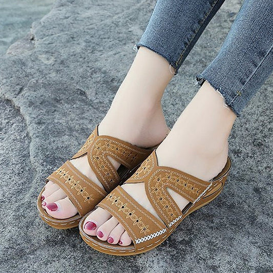 🔥Summer Special Sale-Premium Orthopedic Thick Platform Slipper Sandals
