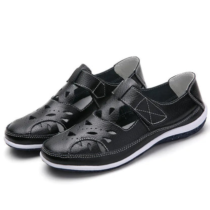 🔥Retro Soft Soled Hollow Sandals