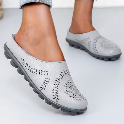 🔥Casual All-match Hollow Slippers 2