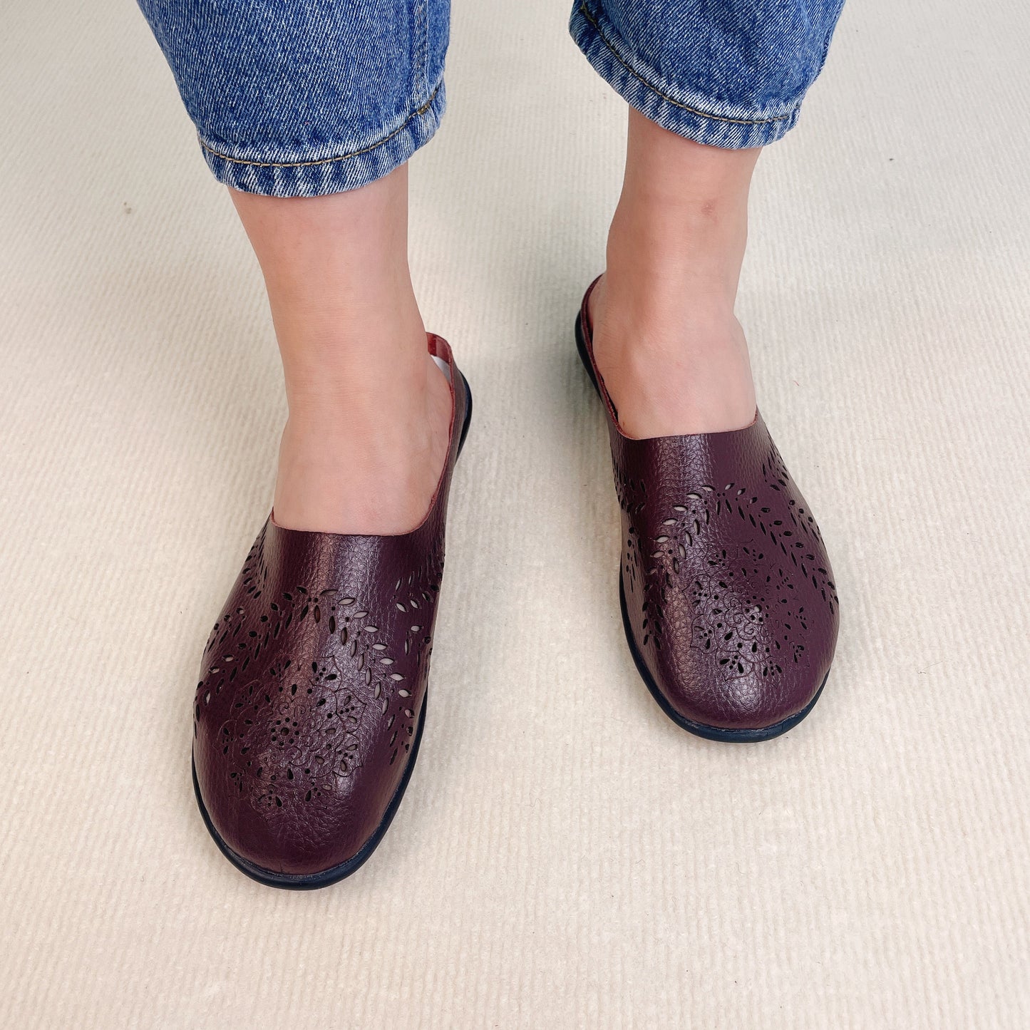 🔥Casual All-match Hollow Slippers 2