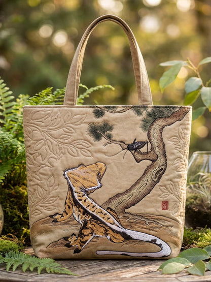 Retro Oriental Gecko And Flower Quilted Tote Bag