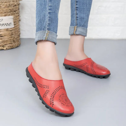 🔥Casual All-match Hollow Slippers